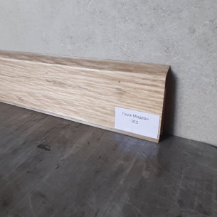 Плiнтус пластиковий Grun Holz Горіх модерн GH015 70мм